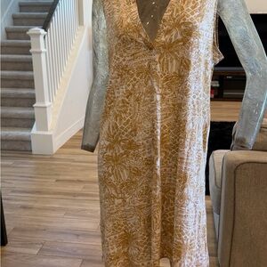 Lilly Pulitzer Gold and White Midi Dress